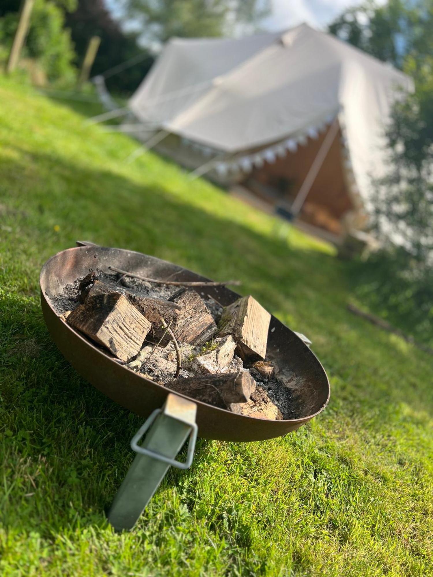 Ardkeen Bluebell Tent At Ballyward Croft מראה חיצוני תמונה